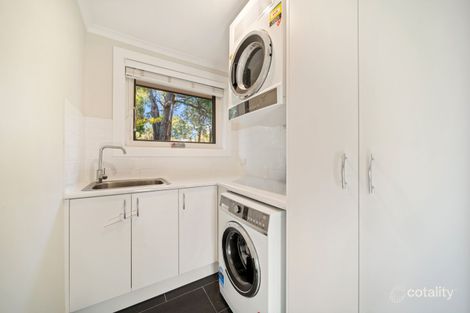 Property photo of 4 Maund Place Macgregor ACT 2615