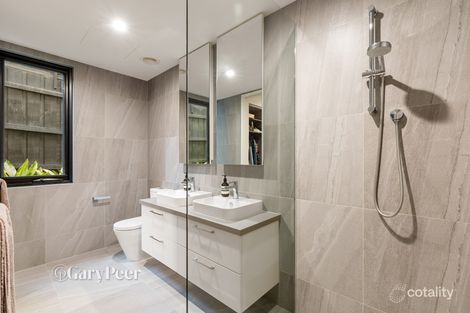 Property photo of 2/6 Kinnoul Avenue Caulfield North VIC 3161