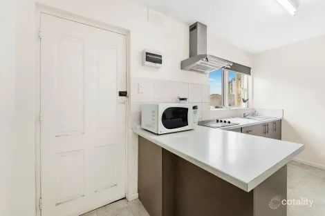 Property photo of 1/2 Stenhouse Avenue Brooklyn VIC 3012