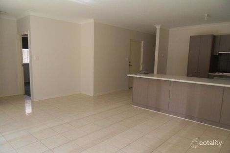 6 Freisa Pl, Pearsall, WA 6065