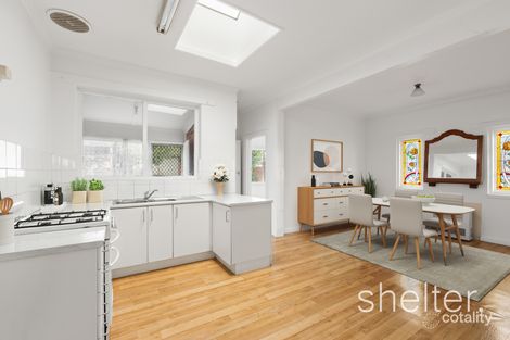 Property photo of 27 Ashburn Grove Ashburton VIC 3147