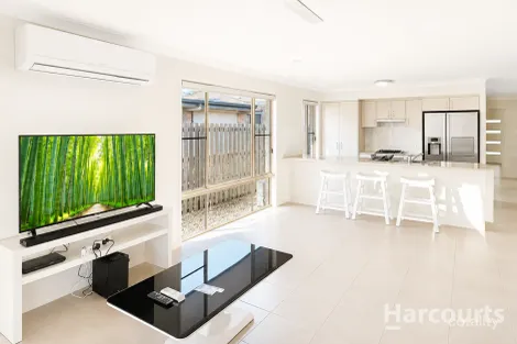 Property photo of 5 Lawson Road Urraween QLD 4655