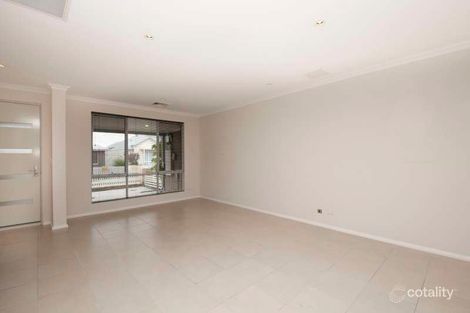 Property photo of 21 Angelica Way Atwell WA 6164