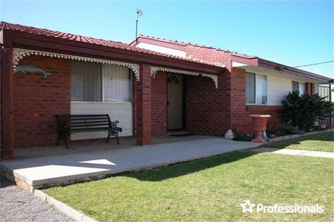 Property photo of 11 Zimmri Street Karloo WA 6530