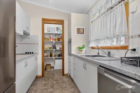 Property photo of 21 Hillier Road Evanston SA 5116