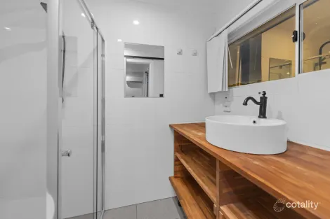 Property photo of 22 Benaroon Street Bracken Ridge QLD 4017