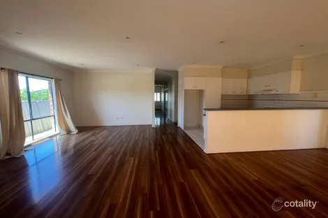 Property photo of 29 Broadhurst Way Caroline Springs VIC 3023