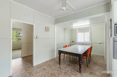 Property photo of 27 Jannusch Road Gowrie Mountain QLD 4350