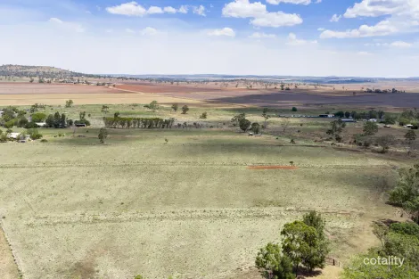 Property photo of 27 Jannusch Road Gowrie Mountain QLD 4350