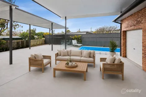 Property photo of 1 Kent Street Scotts Head NSW 2447