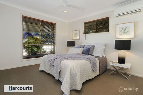 Property photo of 27 Falconglen Place Ferny Grove QLD 4055