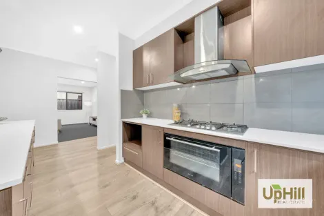 Property photo of 34 Trojan Crescent Clyde North VIC 3978