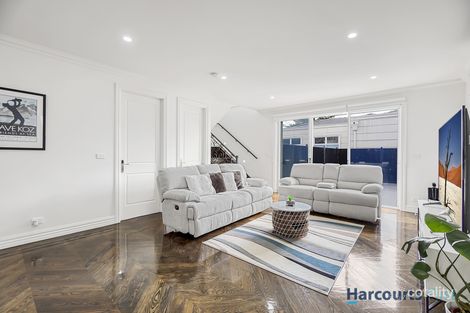 Property photo of 2/47 Surrey Road Mount Waverley VIC 3149