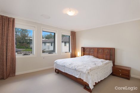 Property photo of 5 Kimber Crescent Norwest NSW 2153