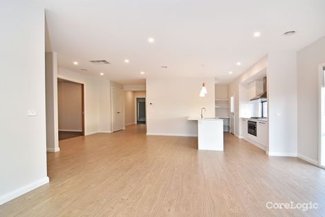 Property photo of 10 Stirling Way Thurgoona NSW 2640