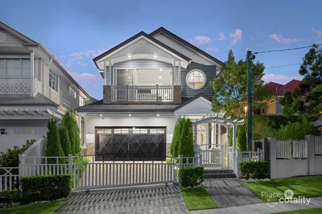 42 Brooks St, Camp Hill, QLD 4152