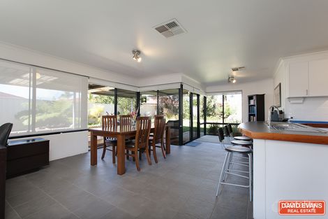 13 Mackerel Cl, Warnbro, WA 6169
