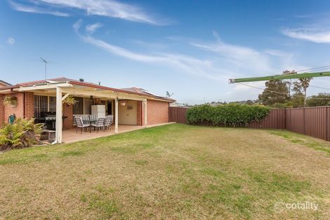 Property photo of 31 Francisco Crescent Rosemeadow NSW 2560