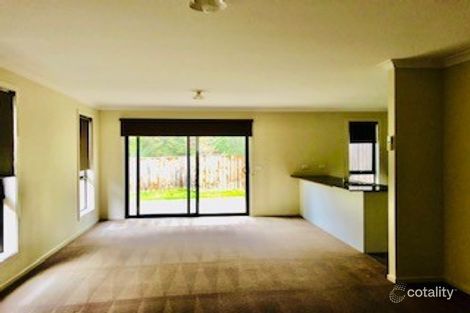 Property photo of 63 Spriggs Drive Croydon VIC 3136