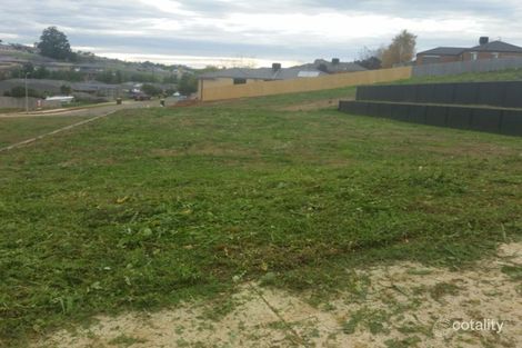 9 Orchard Ct, Drouin, VIC 3818