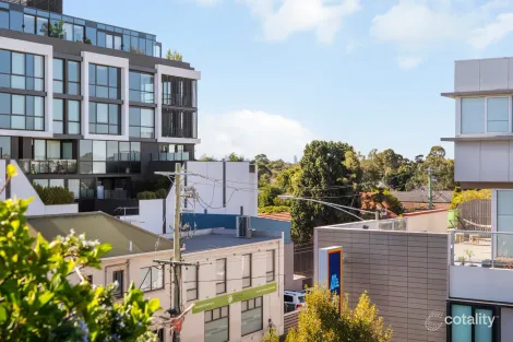 Property photo of 302/324 Centre Road Bentleigh VIC 3204