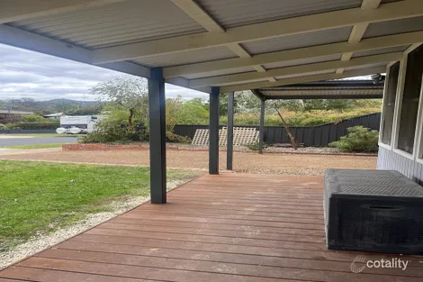 Property photo of 17 Tenth Street Eildon VIC 3713