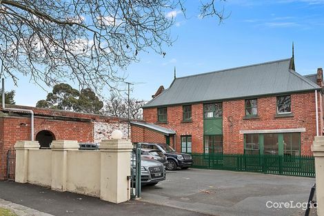 Property photo of 1 Wattle Valley Road Canterbury VIC 3126