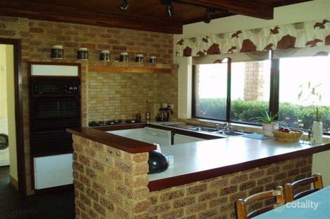 Property photo of 14 Mahonia Place Duncraig WA 6023