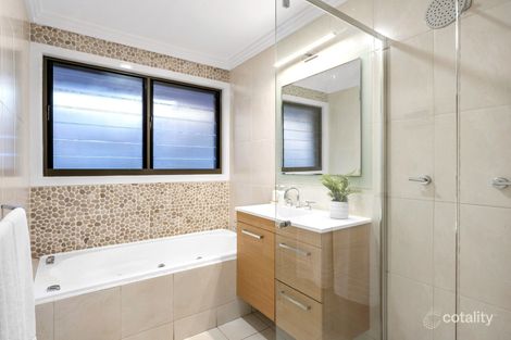 Property photo of 21 Jacaranda Avenue Figtree NSW 2525