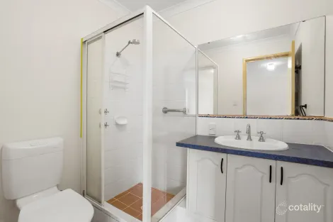 Property photo of 4/30 Boundary Road Mandurah WA 6210