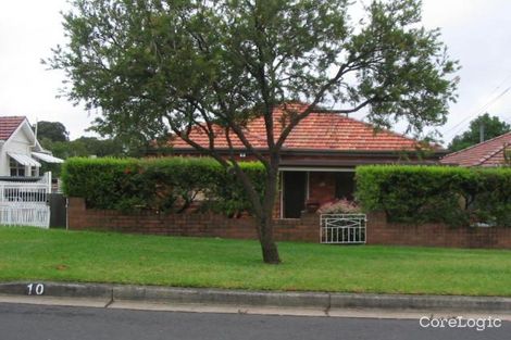 Property photo of 10 Dalziel Avenue Panania NSW 2213