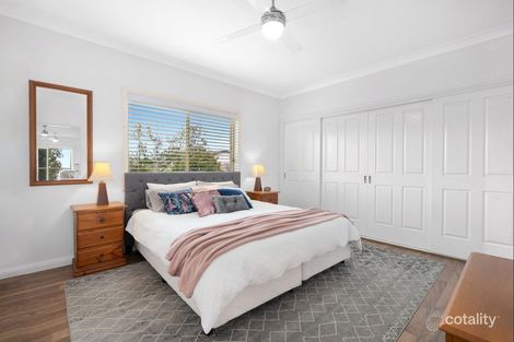 Property photo of 31 Lucinda Avenue Killarney Vale NSW 2261