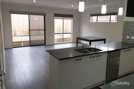 Property photo of 12 Geary Avenue Wollert VIC 3750