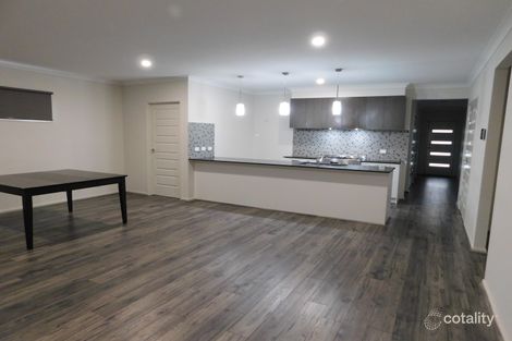 Property photo of 12 Geary Avenue Wollert VIC 3750