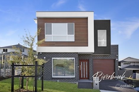 37 Winnima Cct, Pemulwuy, NSW 2145