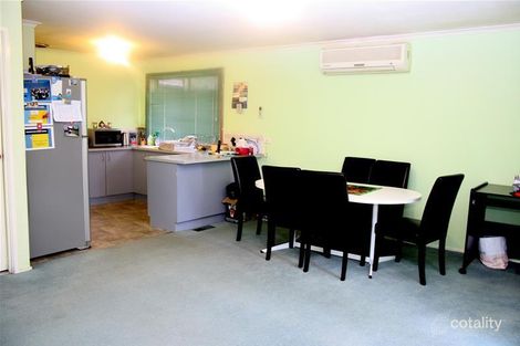 Property photo of 16 Gimlet Close Meadow Heights VIC 3048