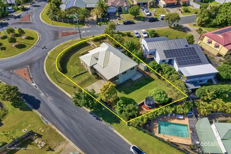 Property photo of 1 Bonin Close Pacific Pines QLD 4211