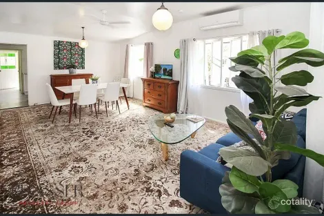 Property photo of 31 Somer Street Hyde Park QLD 4812