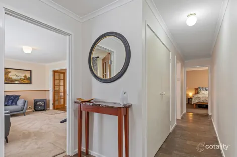 Property photo of 45 Cameron Way Pakenham VIC 3810