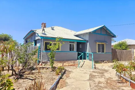 Property photo of 68 Park Street Katanning WA 6317