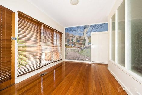Property photo of 54 Ardmillan Road Moonee Ponds VIC 3039