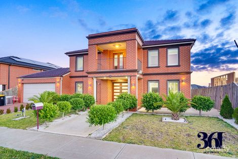 Property photo of 39 The Esplanade Taylors Hill VIC 3037