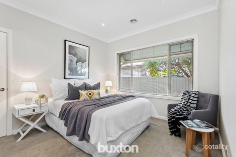 Property photo of 2/11 Laura Avenue Belmont VIC 3216