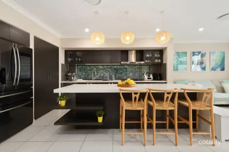 Property photo of 7 Bubalo Street Warriewood NSW 2102