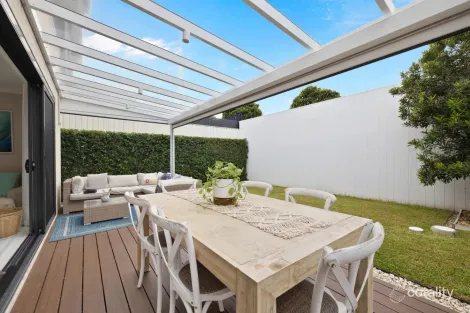 Property photo of 7 Bubalo Street Warriewood NSW 2102