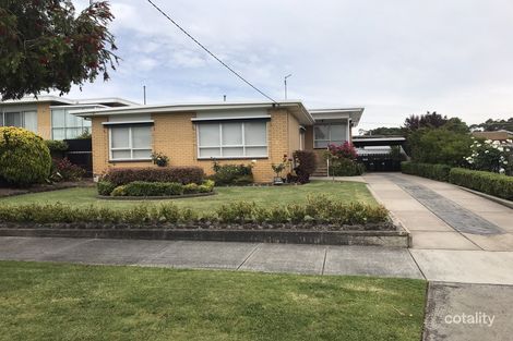 4 Toorak Cres, Colac, VIC 3250