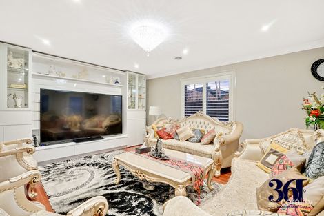 Property photo of 39 The Esplanade Taylors Hill VIC 3037