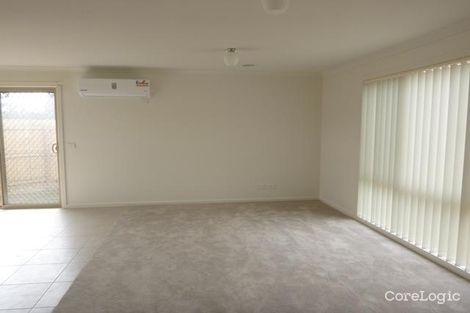 Property photo of 1/9 Shakespeare Court Drouin VIC 3818