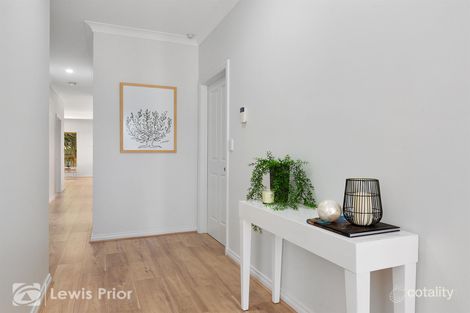 Property photo of 35 Erebus Circuit Morphett Vale SA 5162