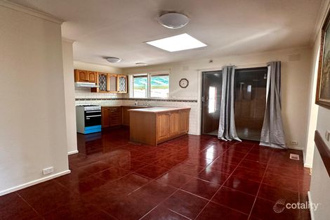 Property photo of 8 Charles Avenue Hallam VIC 3803